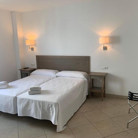 Hostal Tarifa -Recepcion Abierta Las 24H- Экстерьер фото