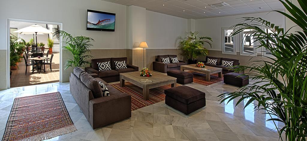 Hostal Tarifa -Recepcion Abierta Las 24H- Экстерьер фото