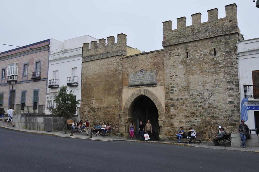 Hostal Tarifa -Recepcion Abierta Las 24H- Экстерьер фото